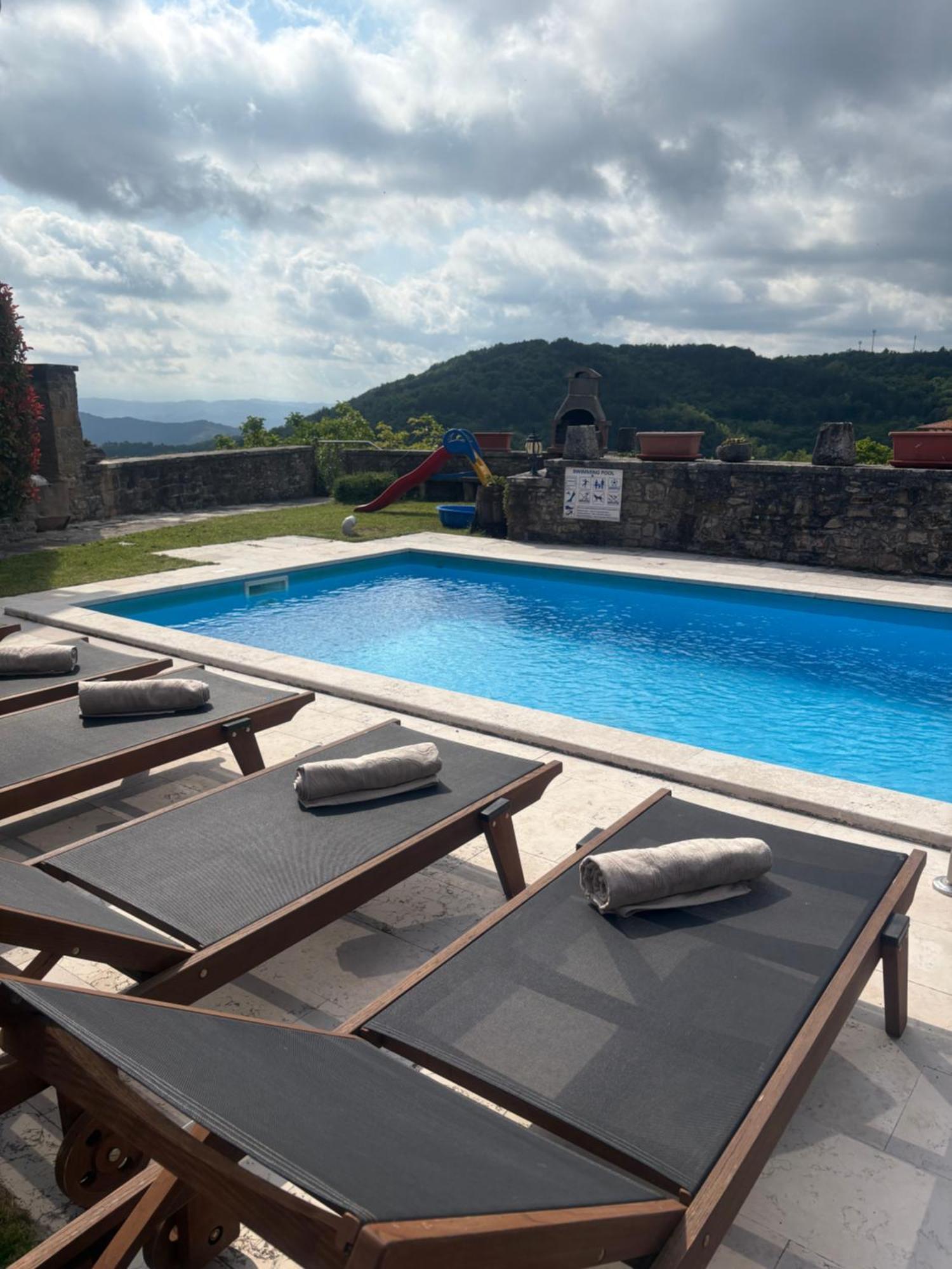 Villa Letizia Oprtalj Luaran gambar