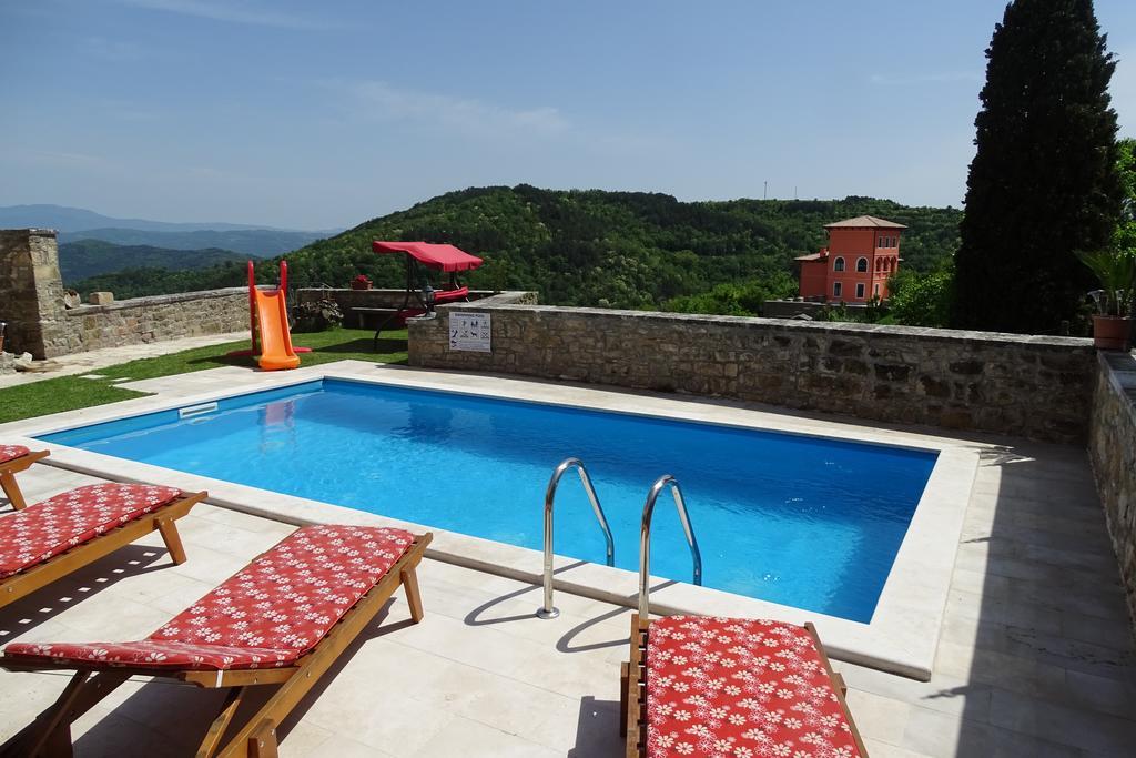 Villa Letizia Oprtalj Bilik gambar